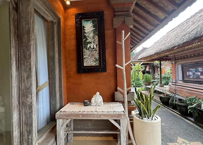 29 House * Ubud